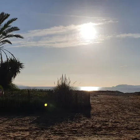 Le De L'ayguade - A 100 M * Hyeres