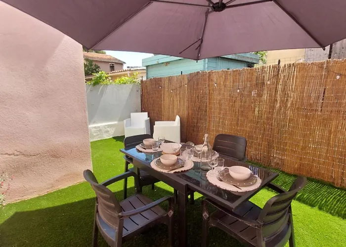 Le De L'ayguade - A 100 M Hyeres