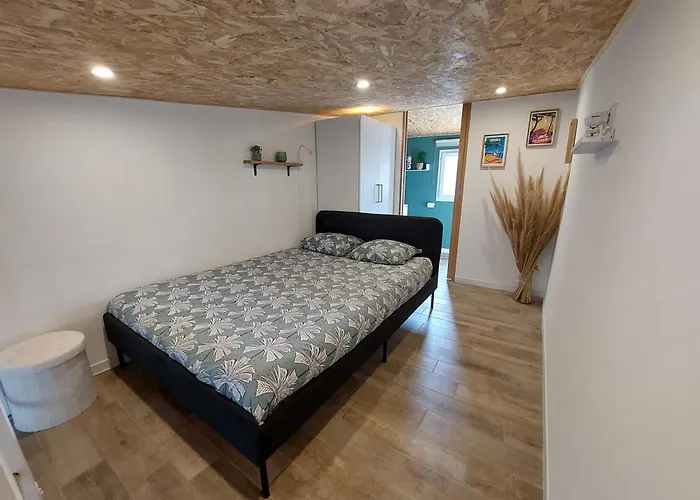 Le De L'ayguade - A 100 M * Hyères