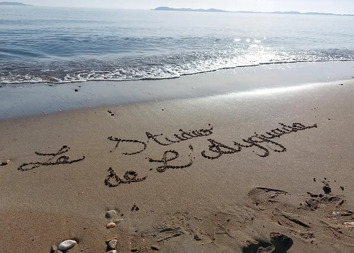 Le De L'ayguade - A 100 M Apartment