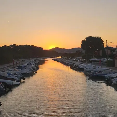 Le De L'ayguade - A 100 M * Hyères